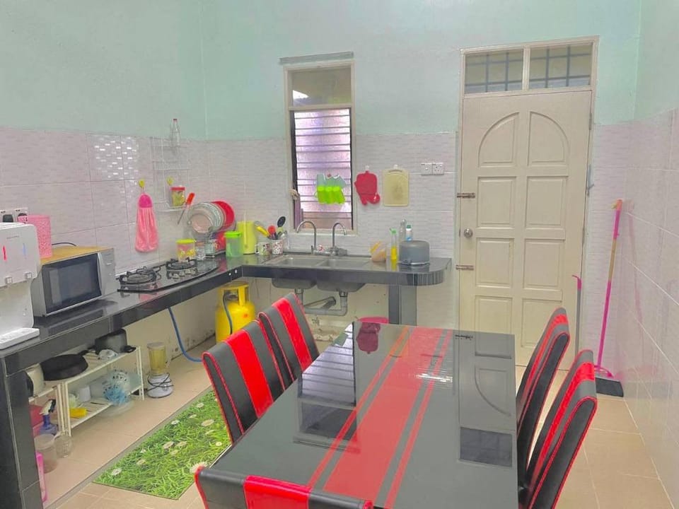 Muizzah Homestay Kuala Terengganu Vacation rental in Terengganu, Malaysia