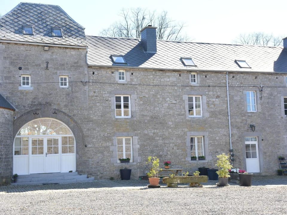 Charming Farmhouse in Ouffet for 7 Vacation rental in Wallonia, Belgium