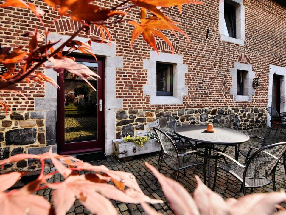 Spacious Holiday Home in Richelle with Private Terrace Vacation rental in Flanders