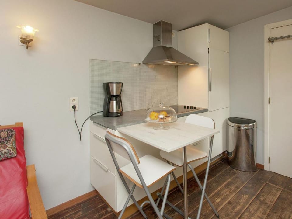 Fishing Chalet, Opglabbeek Vacation rental in Limburg (province)