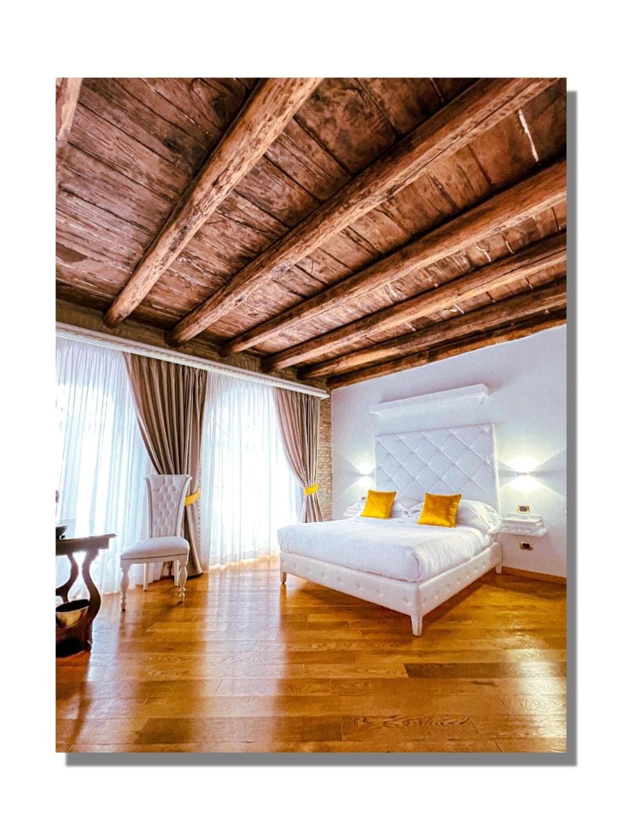 Maison Spagna Suites Bed and Breakfast in Rome