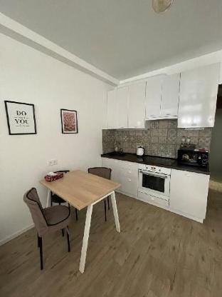 Aparthotel "New England" Apartment in Kiev City - Kyiv