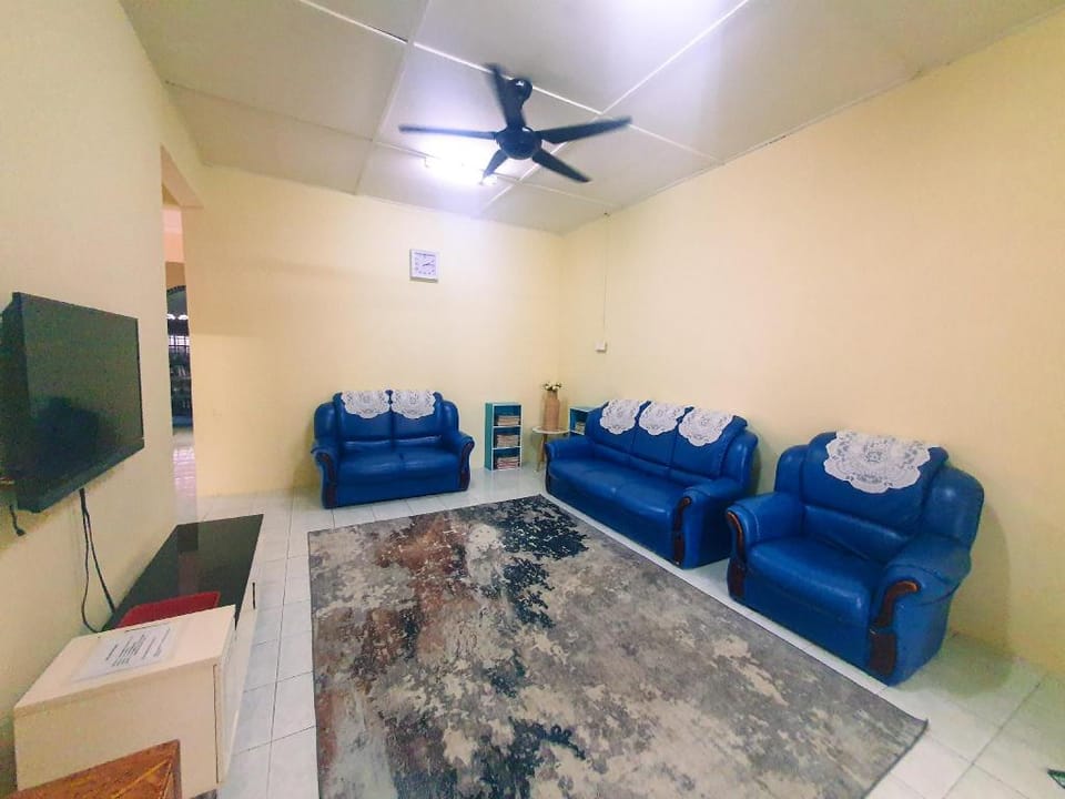 Adeeba Homestay Vacation rental in Pahang, Malaysia