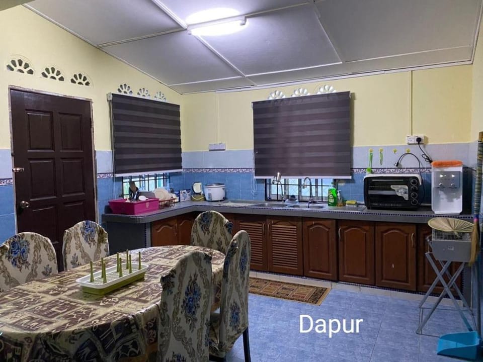Adeeba Homestay Vacation rental in Pahang, Malaysia