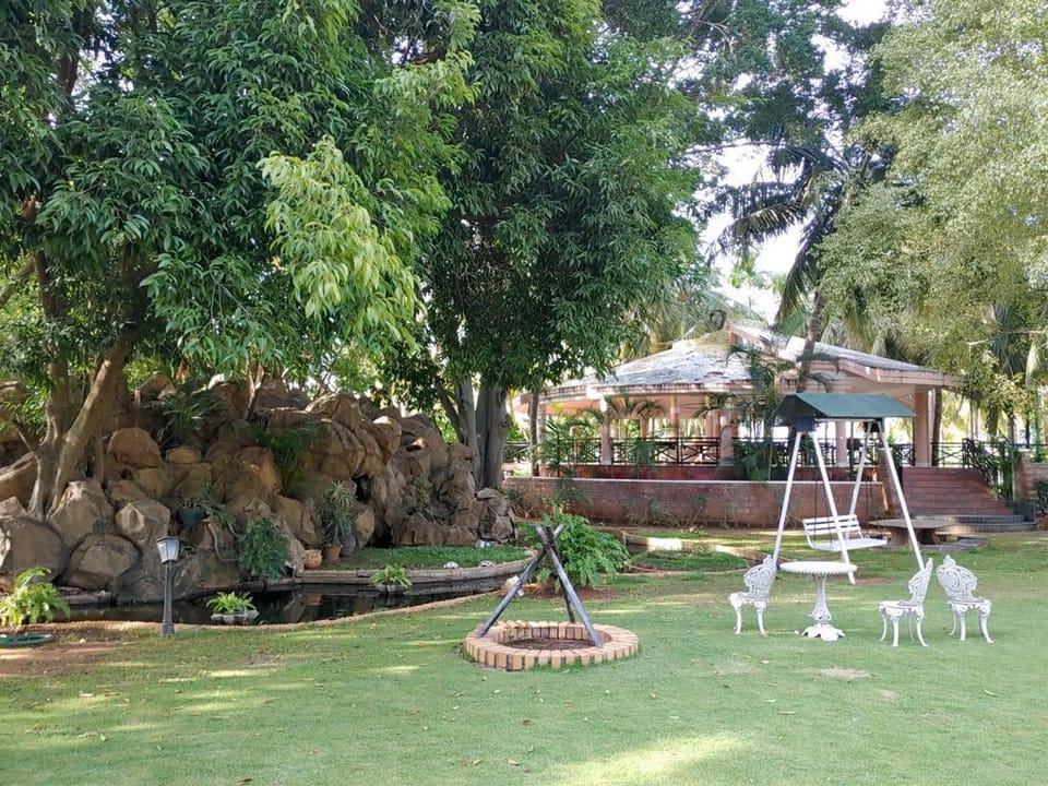 Picturesque home in Doddaballapur #KARDOD001 Vacation rental in Tamil Nadu