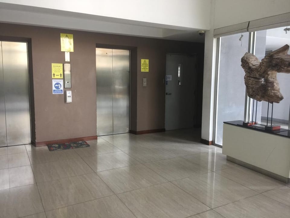 On320 Residence Colombo 2 Short/Long term rental Apartment in Colombo