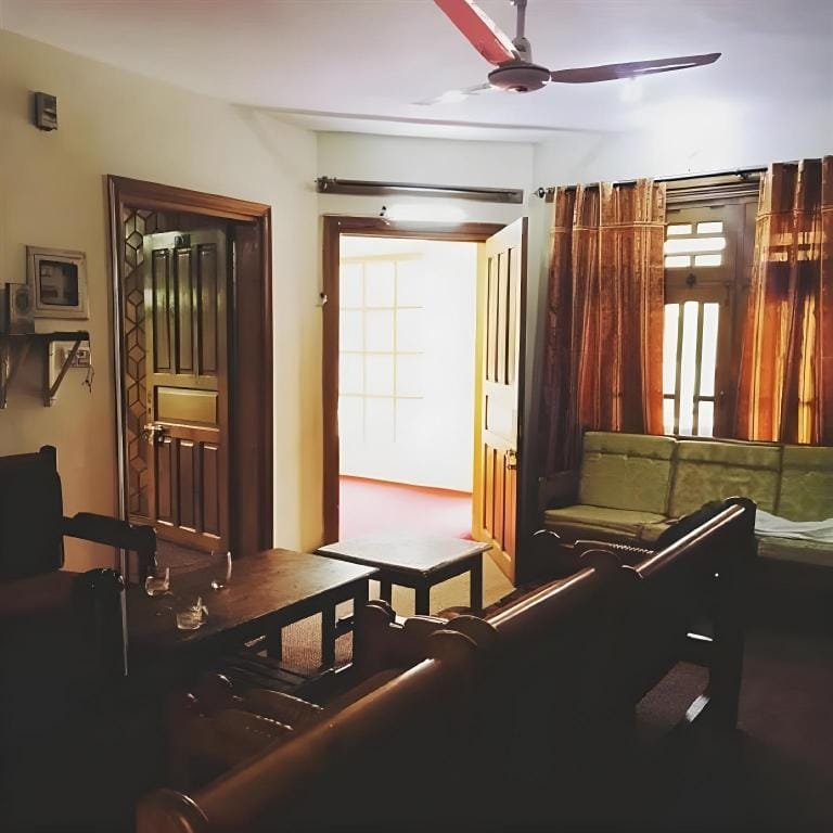 Karim Guest House Hotel in Pakistan