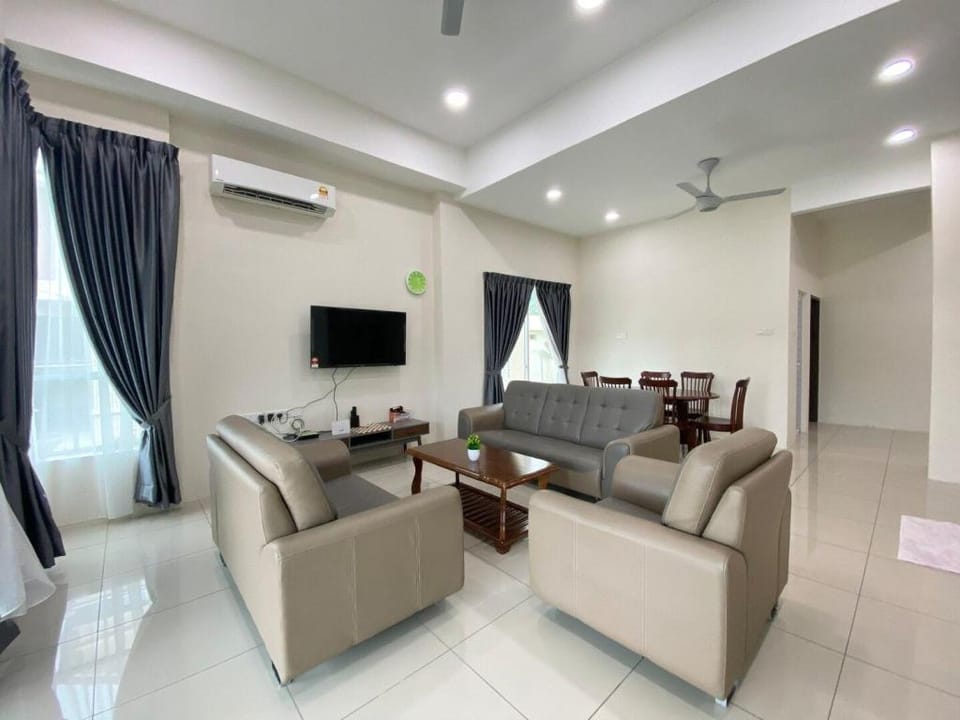 Cozy Townhouse IX ☀ Family Getaway | 豪华城市渡假屋 Vacation rental in Kedah