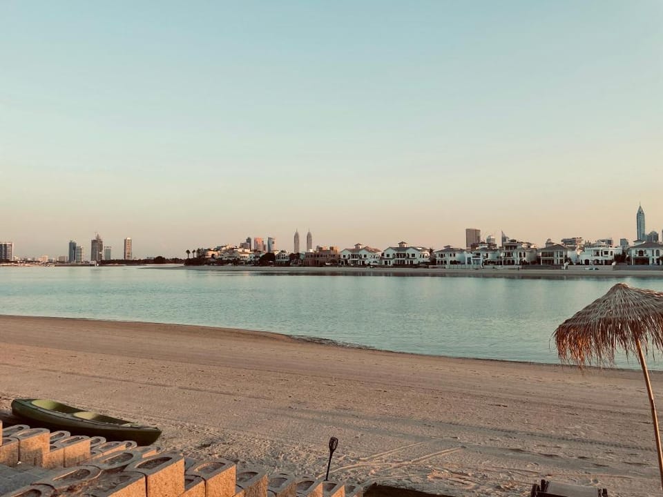 Luxury palm Jumeirah villa with towerscapes view Villa in Dubai