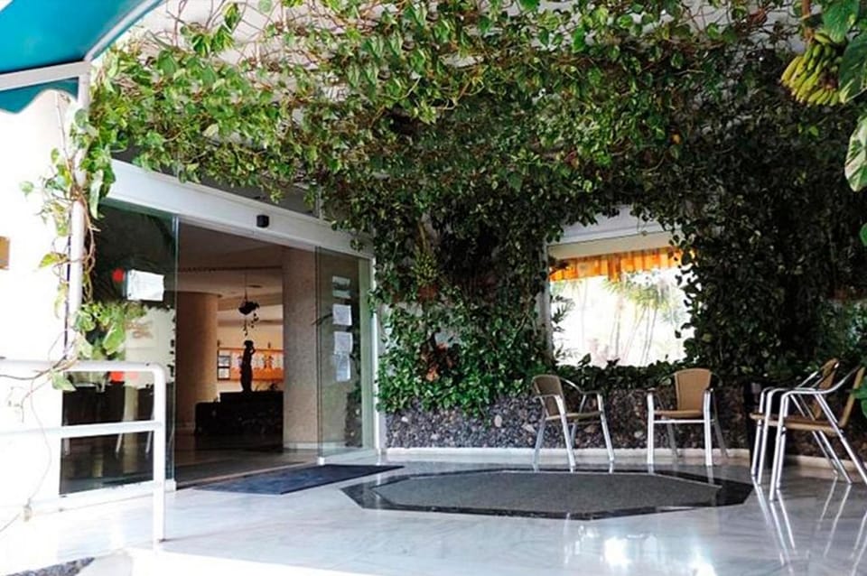 Tropical Green Park - Piscina - Private Parking Apartment in Abona