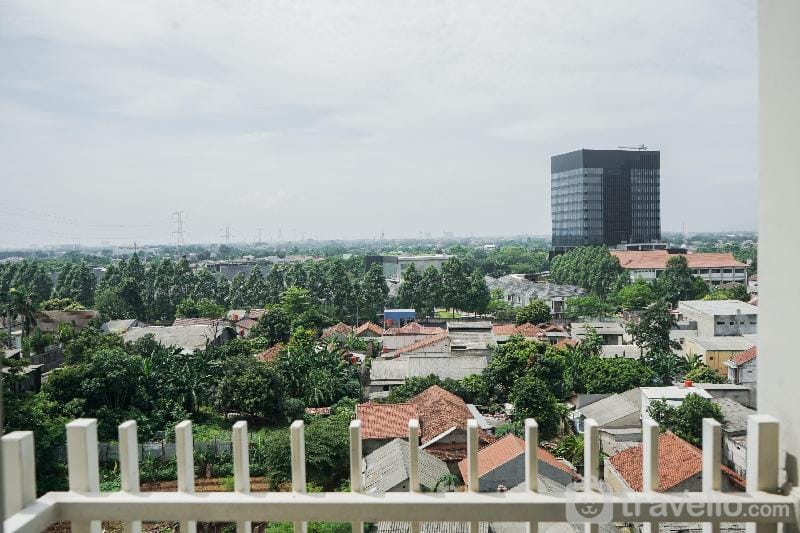 Studio Bintaro Icon near Bintaro Mall By Travelio Apartment in Jakarta