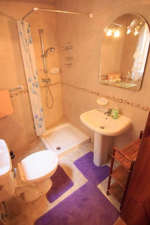 Ta' Bejza Holiday Home - Xewkija Gozo Vacation rental in Malta