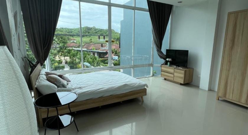 The CHU cafe/guesthouse Apartment in Rawai