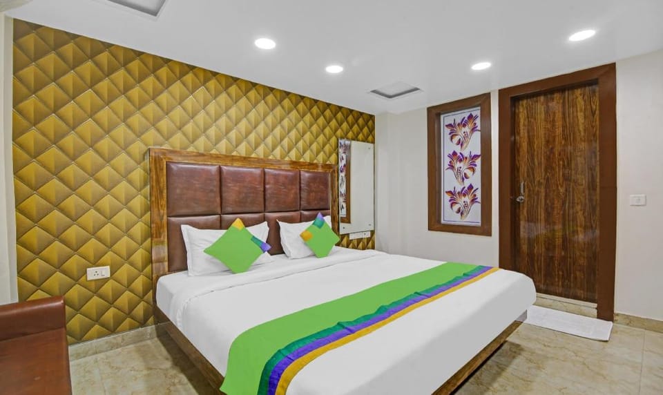 Treebo Mona Grand Hotel in New Delhi