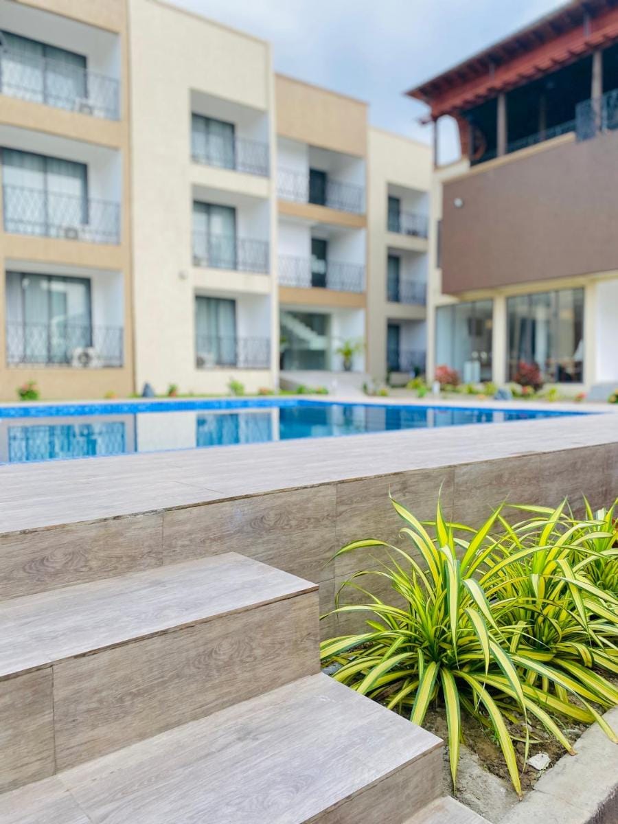 AIDEN HOMES AND APARTMENTS HOTEl Hotel in Greater Accra Region, Ghana