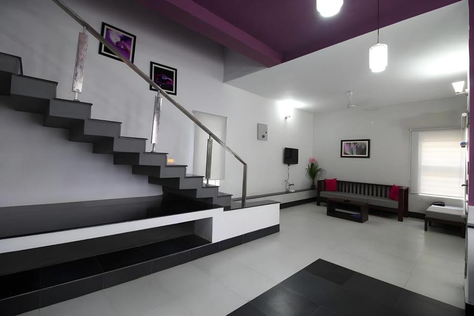 La Flora Cloud 9 Yelagiri Hotel in Tamil Nadu