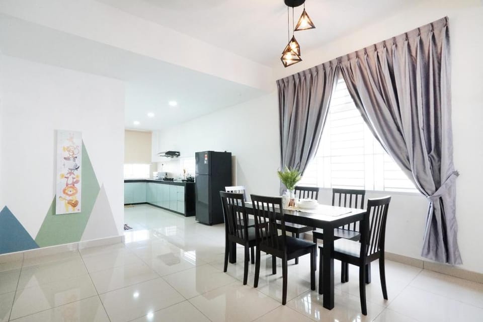 Desaru Dino Kids-friendly Theme by Joyfully 14O6 Vacation rental in Johor