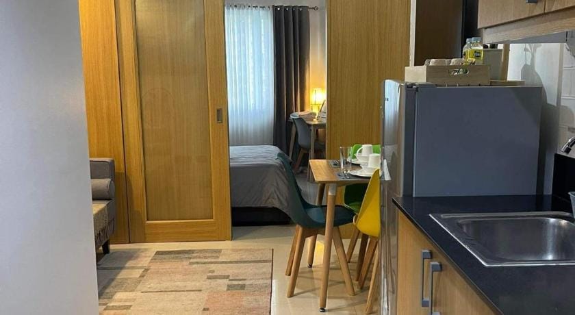 Shell Residences MOA by darpm Apartment in Pasay