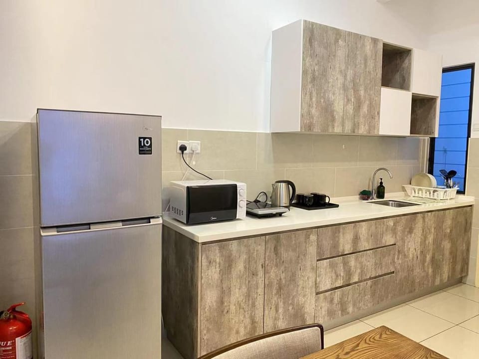 Atlantis -B15-6pax /5 min Town Jonker St/Pool View Vacation rental in Malacca