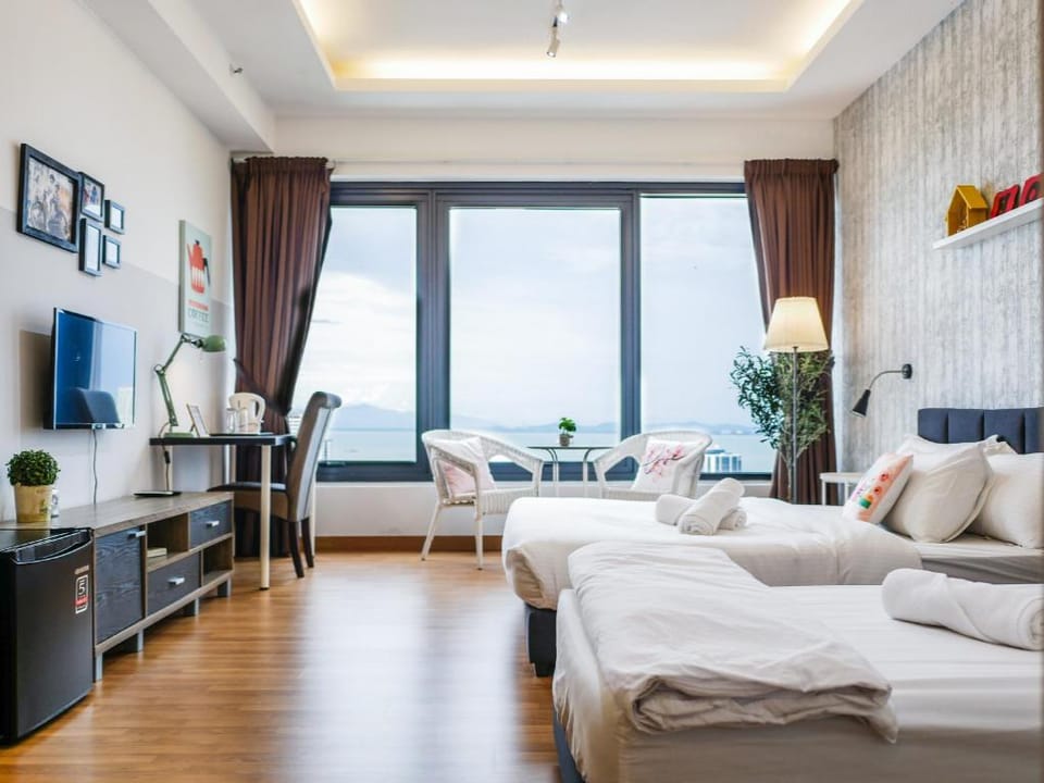 Starlit Cityview Studio#4pax#218Macalister Apartment in George Town