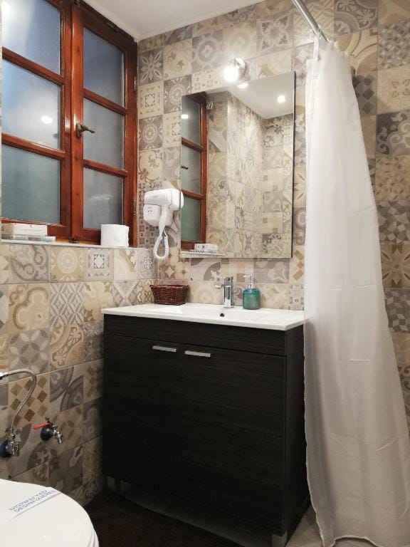 CENTRAL APARTMENTS IN PSIRI one bedroom Apt,(1B).  Apartment in Athens
