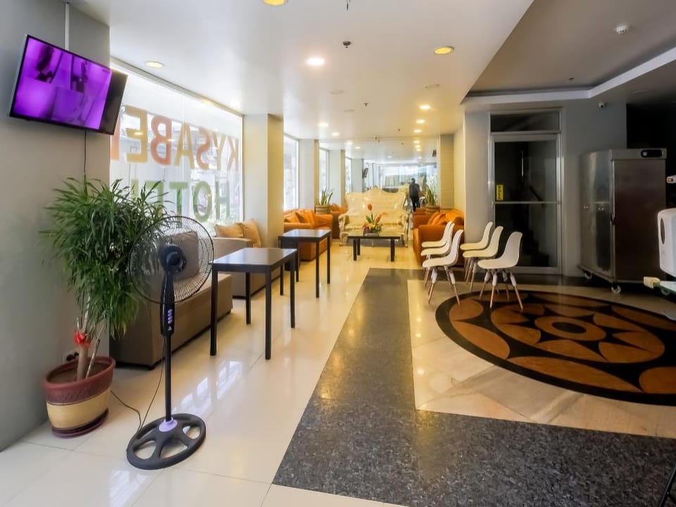 OYO 837 Kysabel Hotel Hotel in Makati