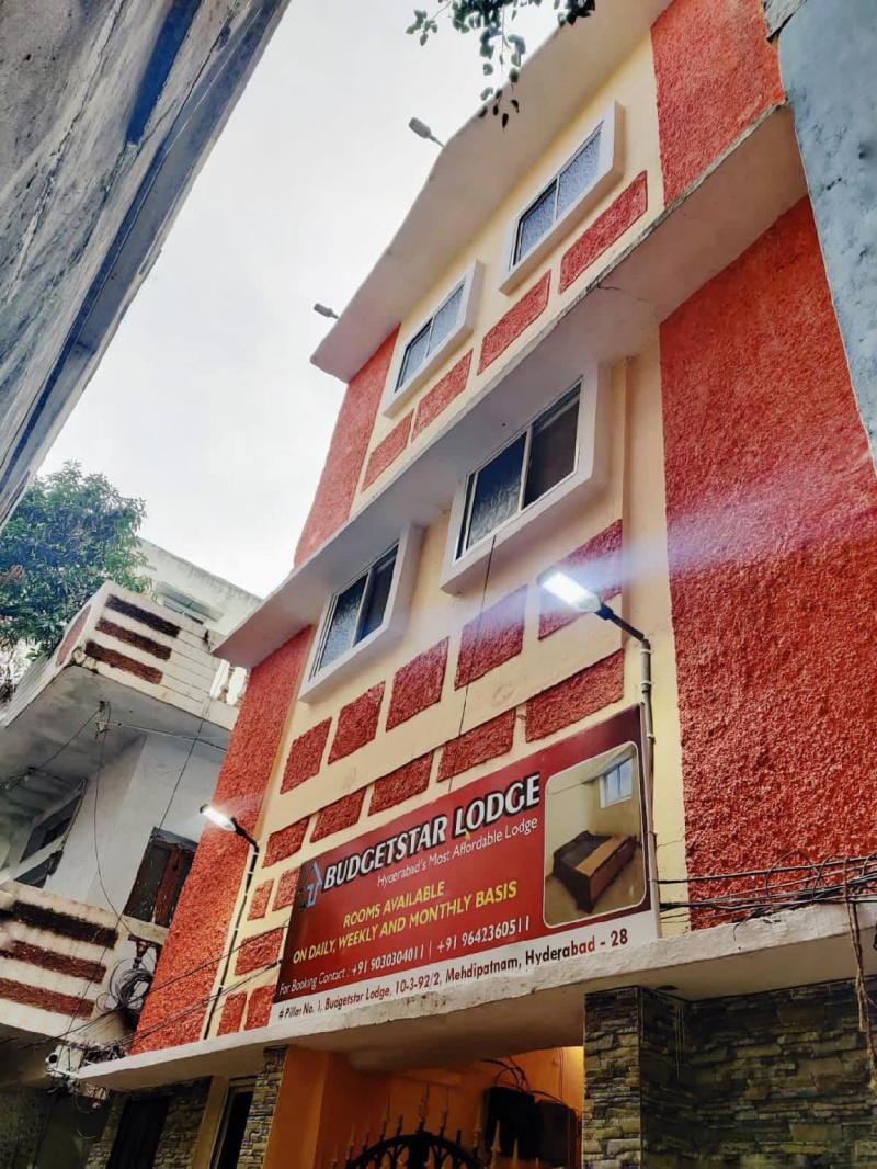 Single Private Rooms In Mehdipatnam Vacation rental in Hyderabad