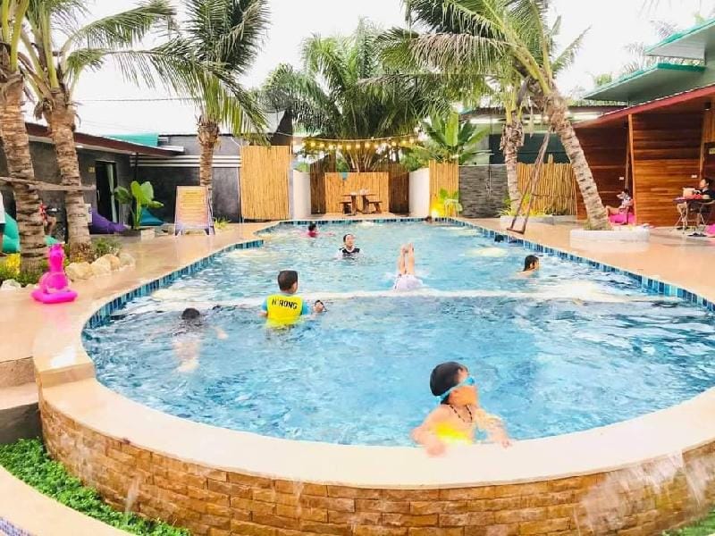 Kinjo park resort deluxe 2 double bed pool view Vacation rental in Thailand