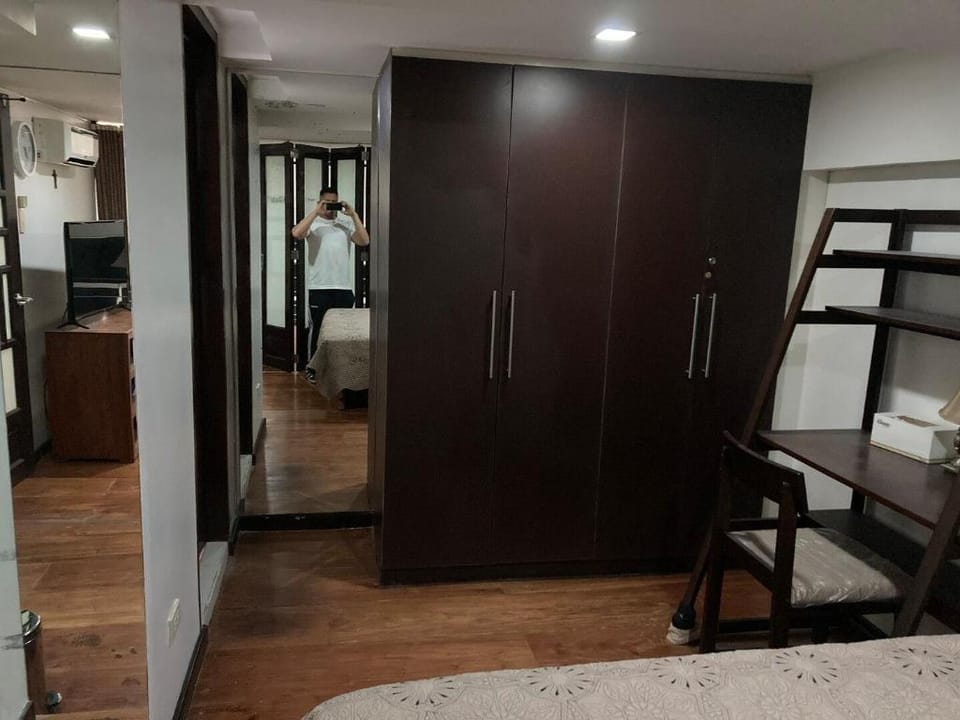 Ultima Rsdncs 23rd Flr WIFI & PARKING SPACE Apartment in Cebu City