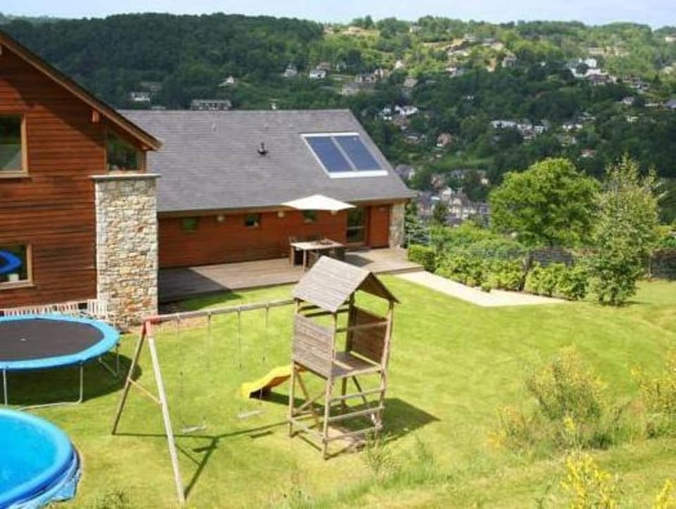 Valley-View Retreat, Malmedy Apartment in Wallonia, Belgium