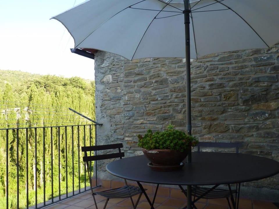 Belvilla by OYO Casa Vella Vacation rental in Aragon