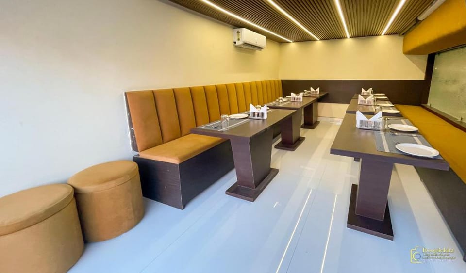 Hotel Tridev Grand Hotel in Varanasi