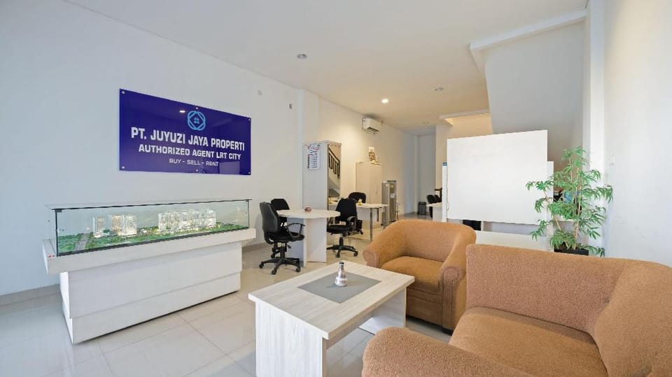Apartemen Grand Dhika City by Nina Hotel in West Java