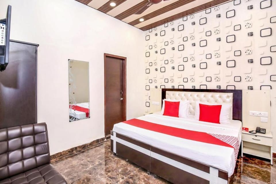 The Sitara Hotel  Apartment in Punjab, India
