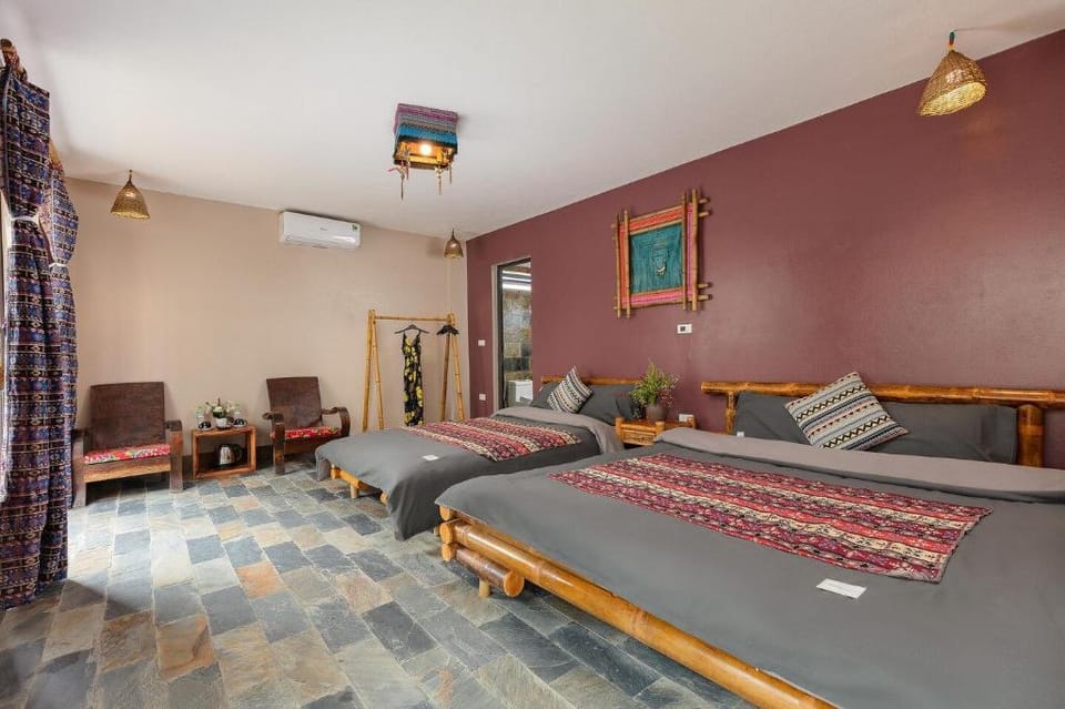 Family Private Room with balcony and City View Vacation rental in Laos