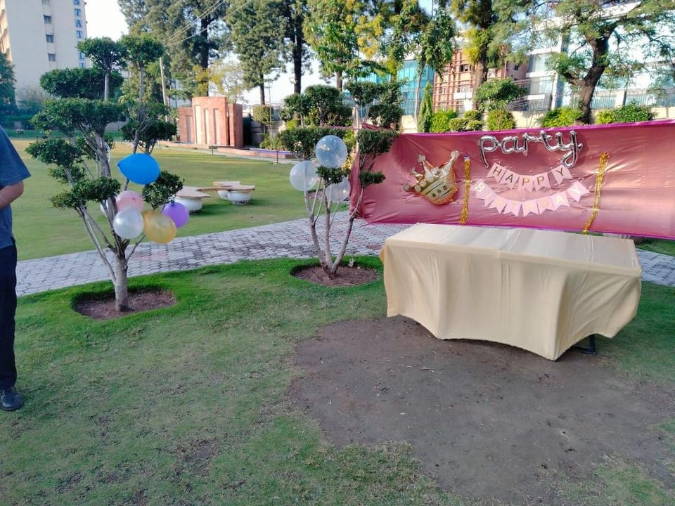 Scenic 2- BR Apartments in Bhurban. Apartment in Punjab