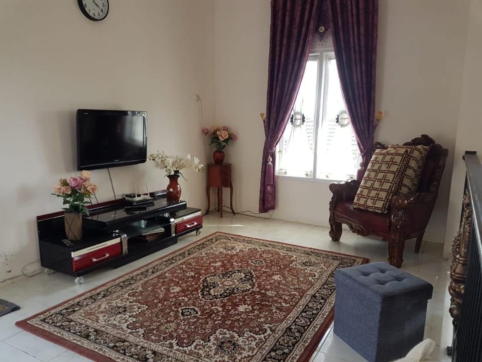 Salamah Homestay Vacation rental in West Sumatra, Indonesia