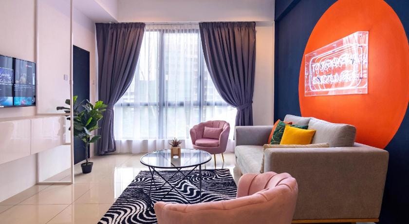 Scott Signature by ALV, Stylist HTL + Bathtub 439 Apartment in George Town