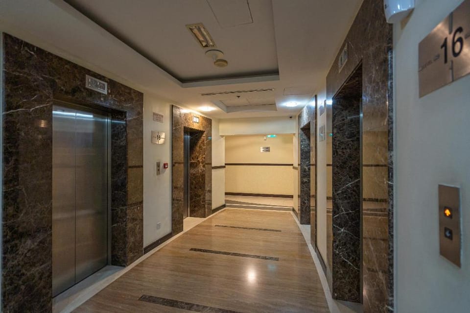 Spacious Apartment Close to Dubai Marina Walk Apartment in Dubai