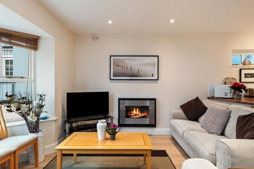 Park Place Court - Close to Beach with Parking Country House in Wales