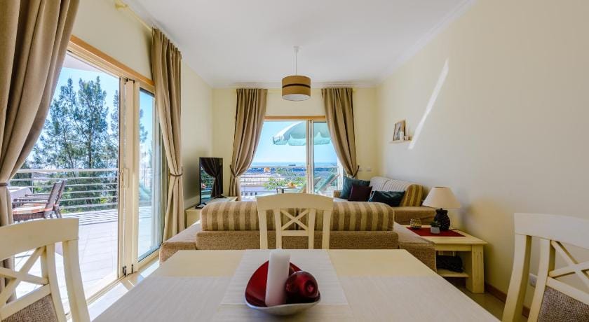 BnB Homes Apartment with huge Ocean view Terrace Apartment in Guia
