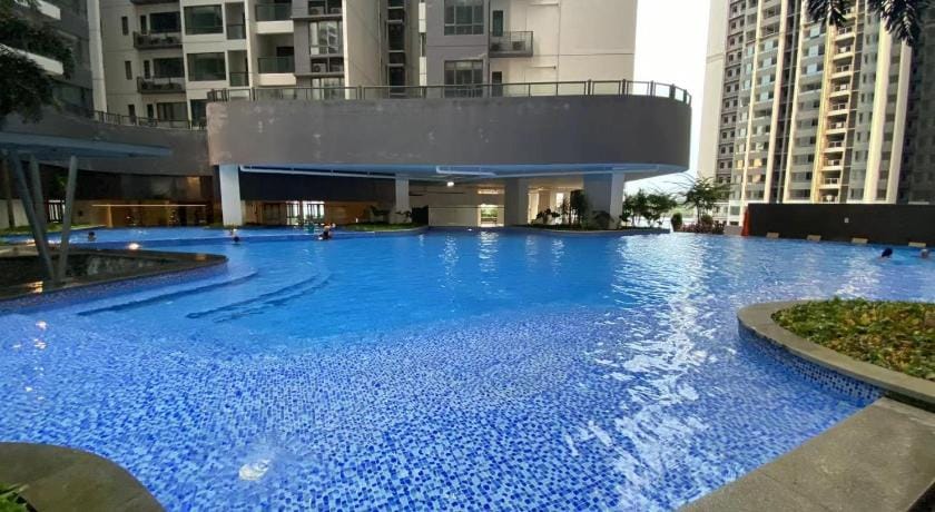 R&F Luxury 2Bedrooms2Bath 【TREX】 Boutique Homestay Apartment in Johor Bahru