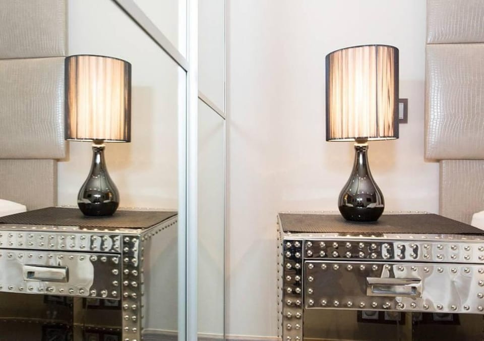 One bedroom in front of the Palais! Apartment in Cannes