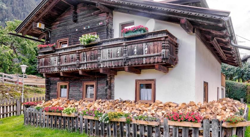 Holiday Home in Tyrol near Ski Slopes Vacation rental in Salzburgerland