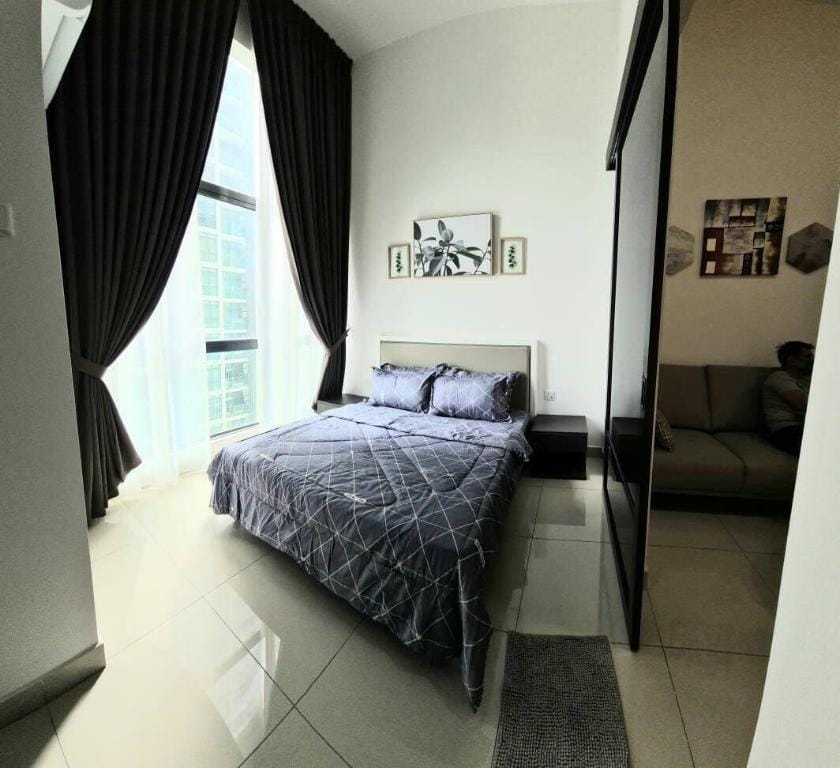 LA 302 @ Liberty Arc 1BR/3 Pax/WiFi/Parking/Nflix Vacation rental in Federal Territory of Kuala Lumpur