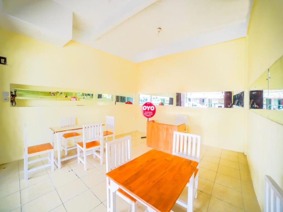 OYO 90821 Gajah Mada Guest House Syariah Hotel in Indonesia