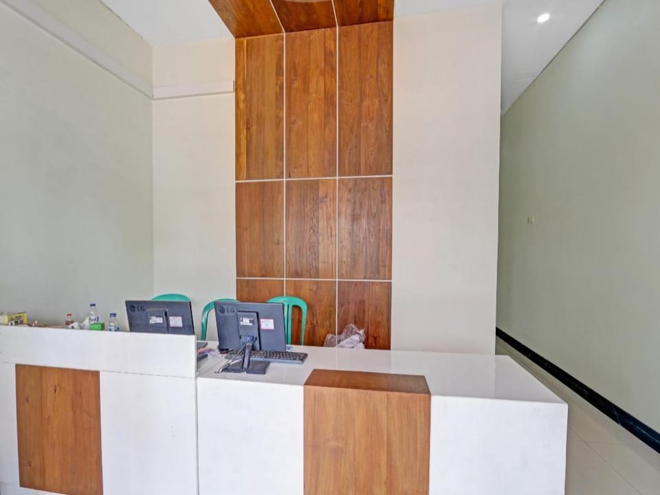 Capital O 90811 Myhome Hotel in East Java