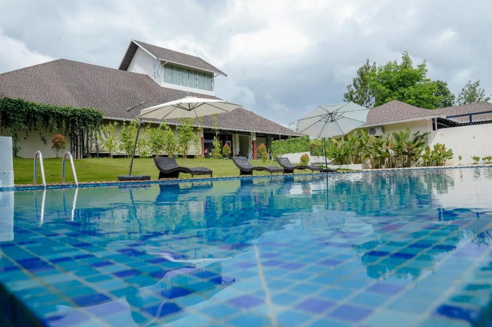Jungle Bay Resorts and Spa Resort in Kerala