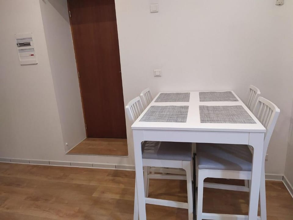 Studio Neuf climatisé tout équipé #2 Apartment in Toulon