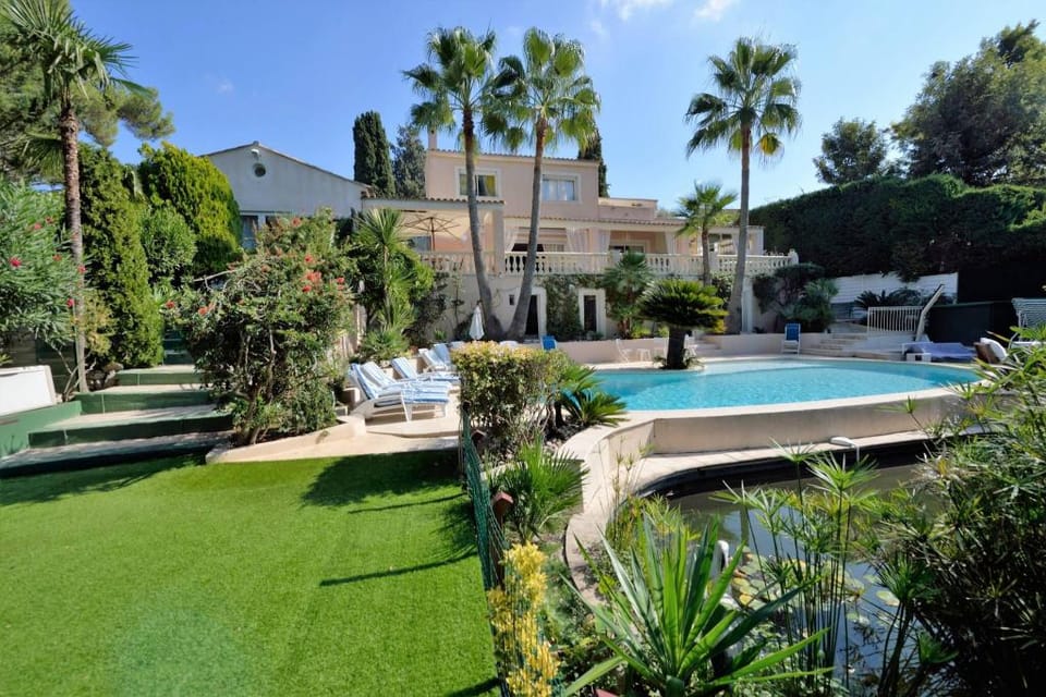 Juan Les Pins Near Cannes Beaches 1820 Guests Villa in Antibes